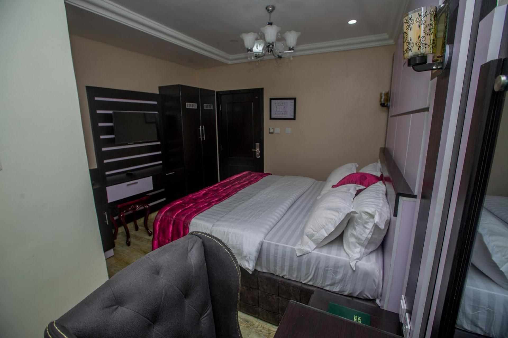 Twin Room with Balcony