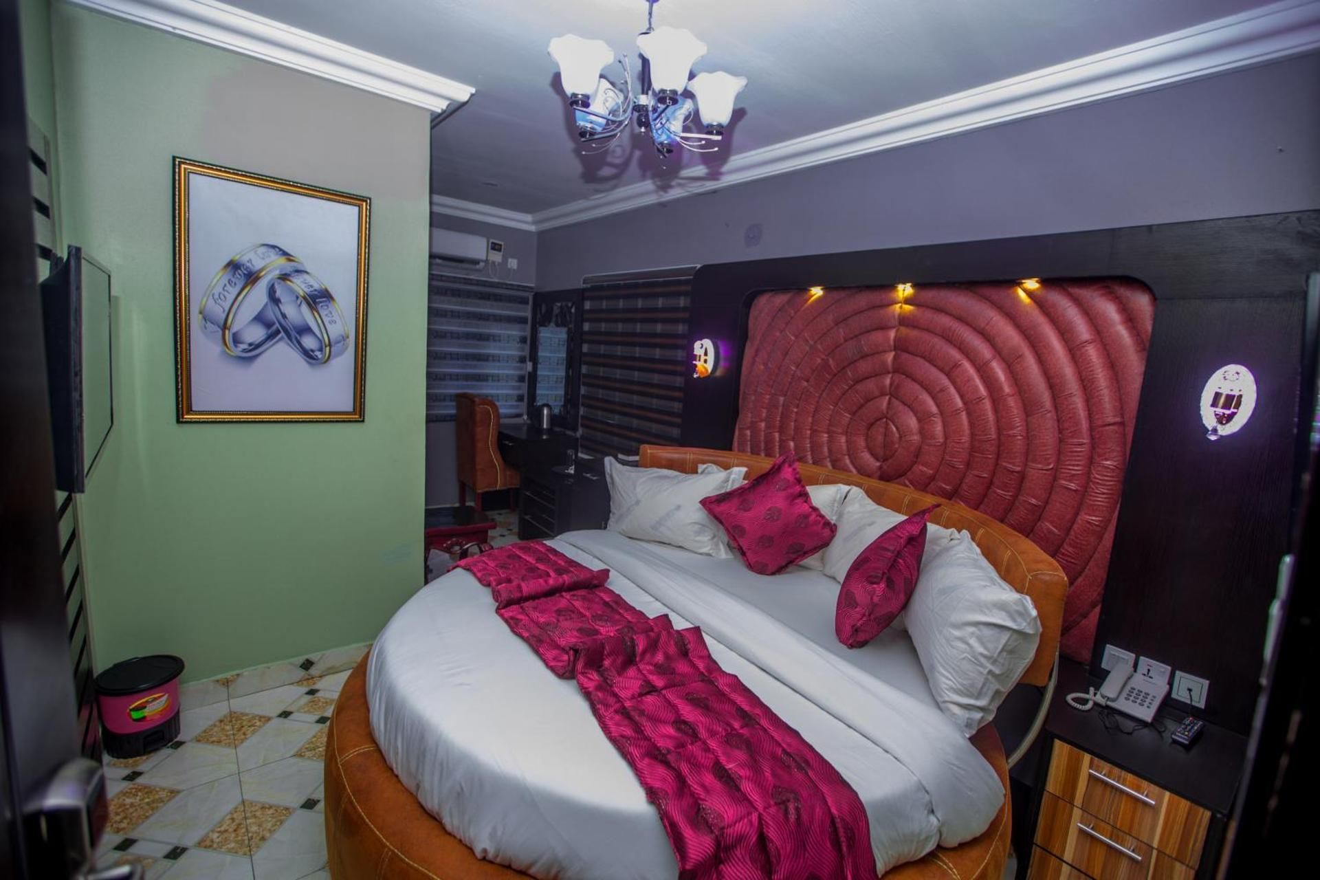 Standard Single Room