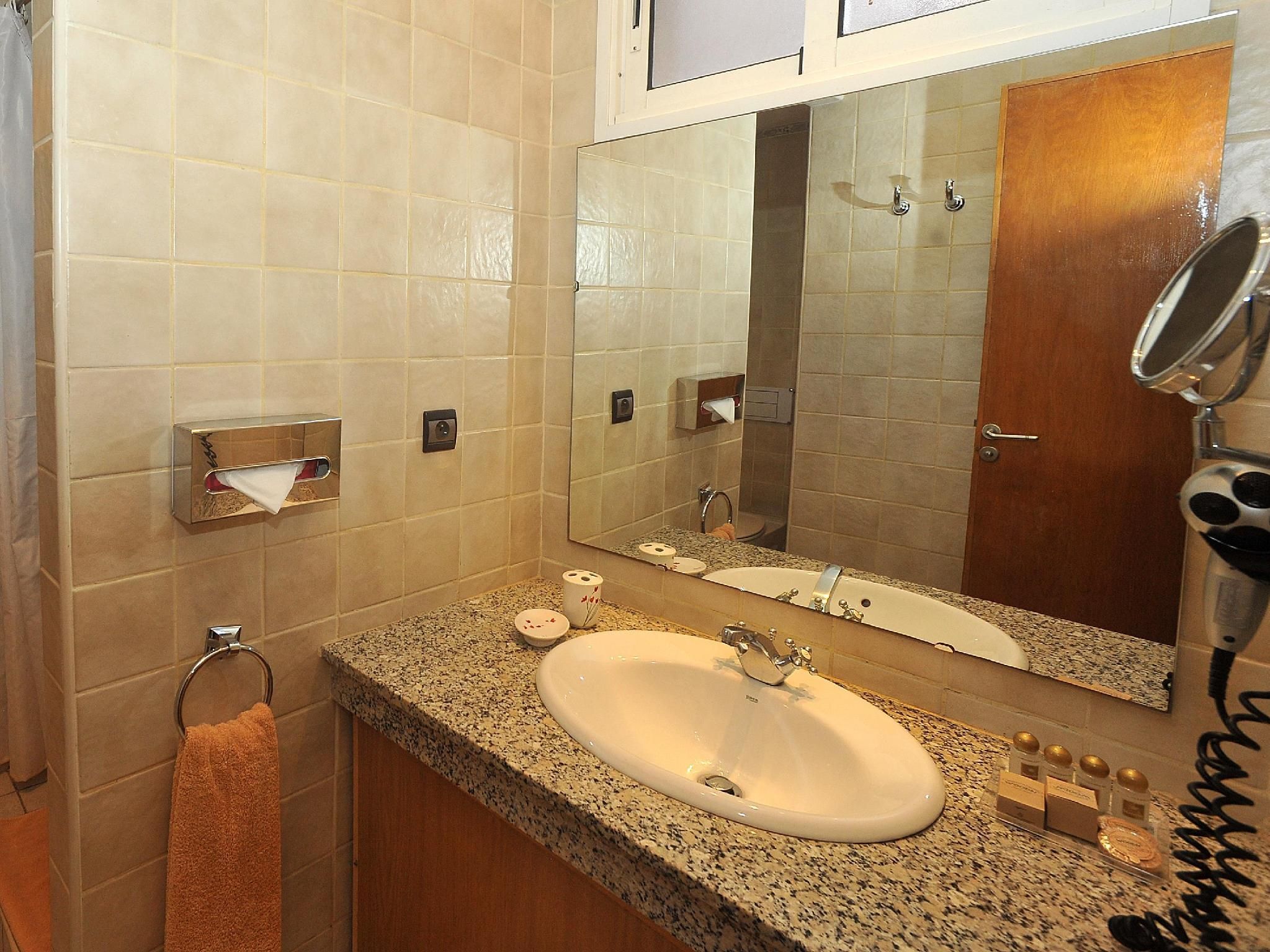 Senior Apartment
