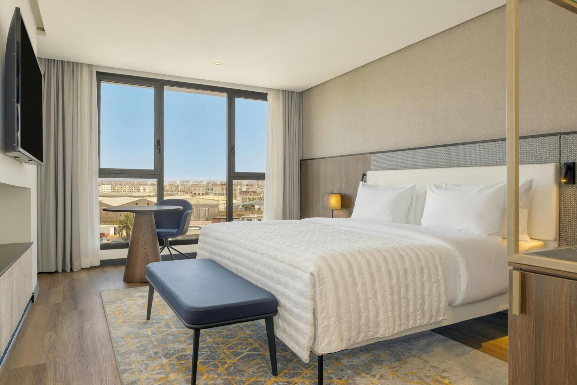 Ambassador King Suite