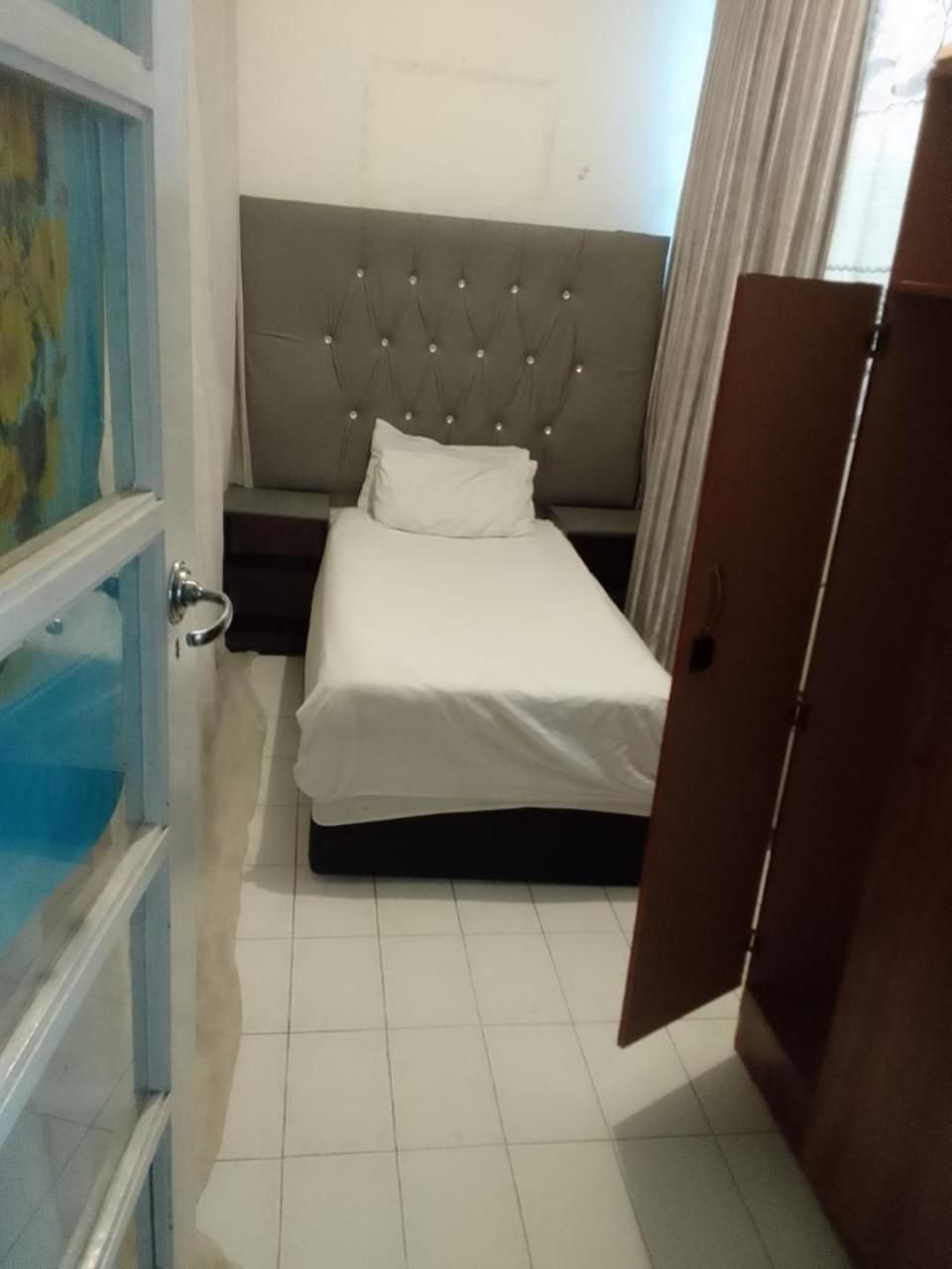 Budget Single Room