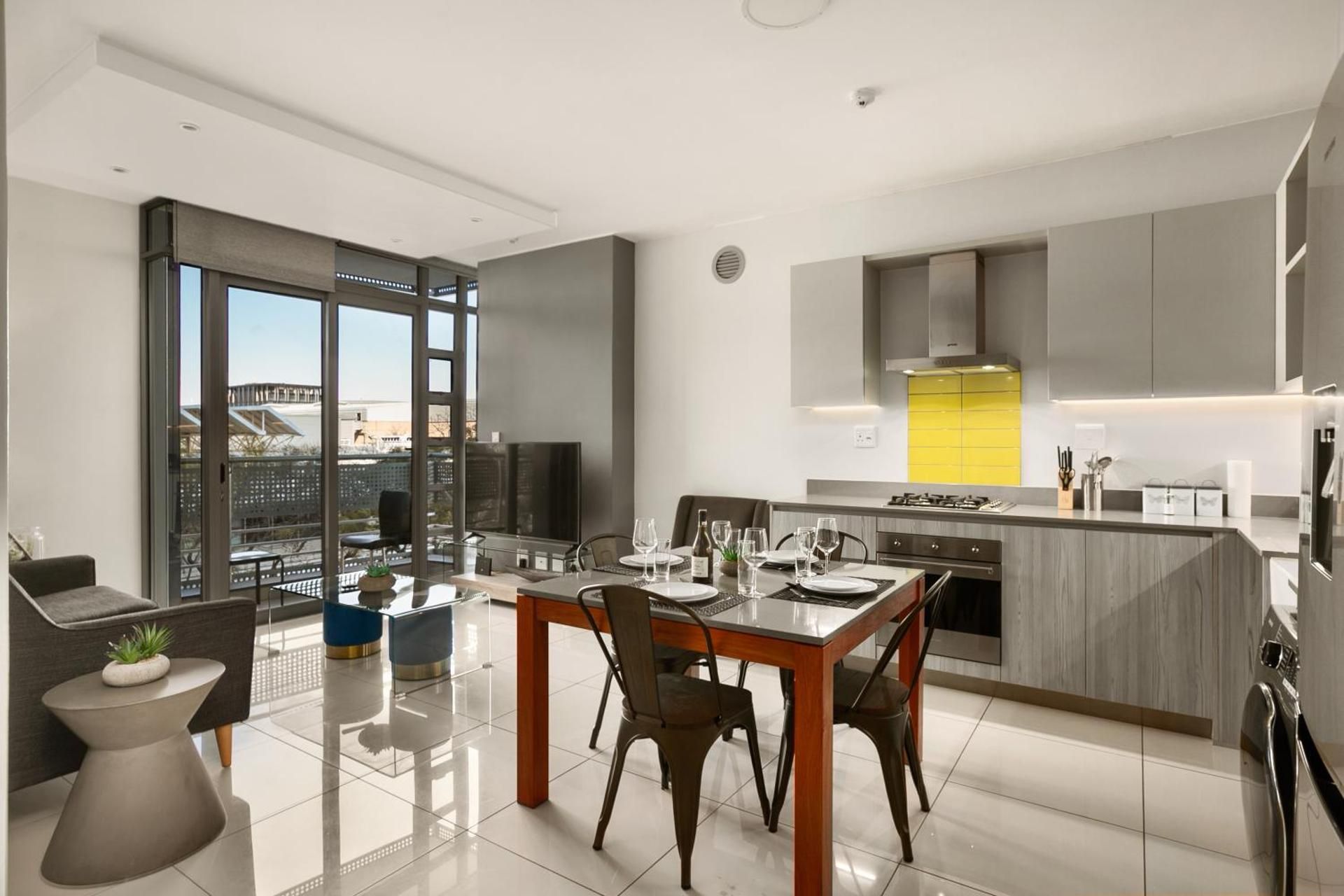 Easy Stay - The Median Rosebank