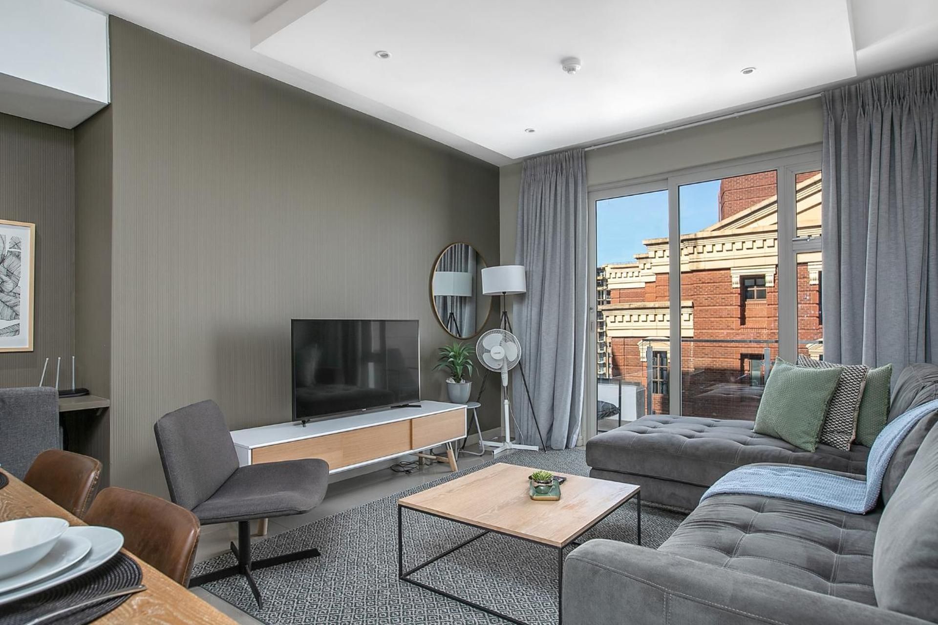 Superior Two Bedroom Apartment