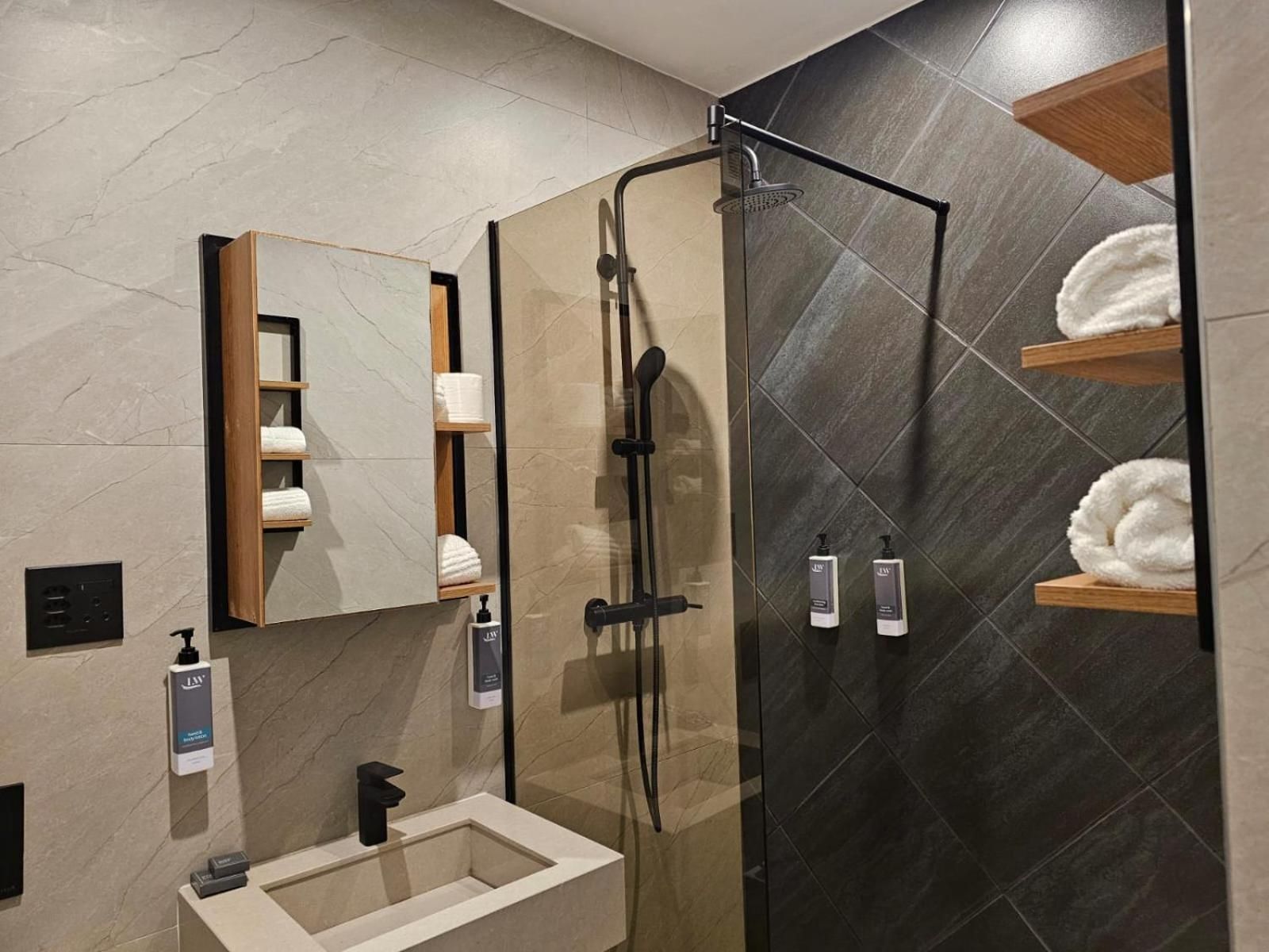 The Lakewood Hotel and Conference Centre Double Room