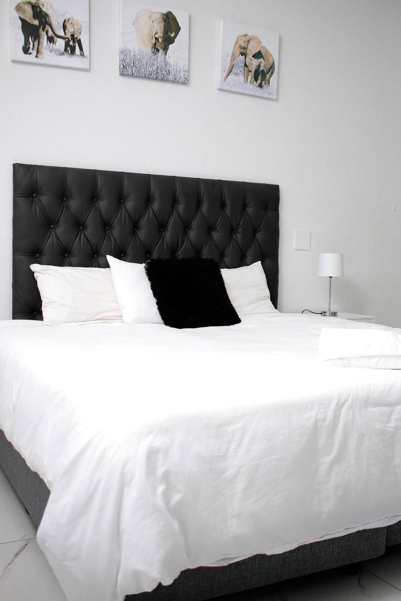Deluxe Double Room with Shower
