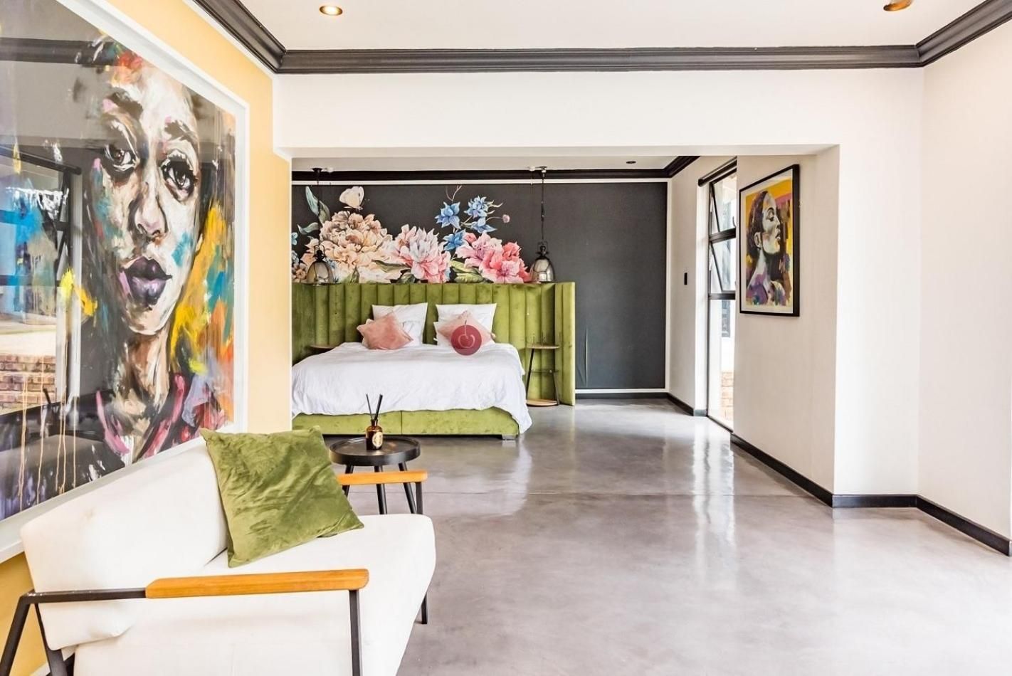 Suite with Pool View