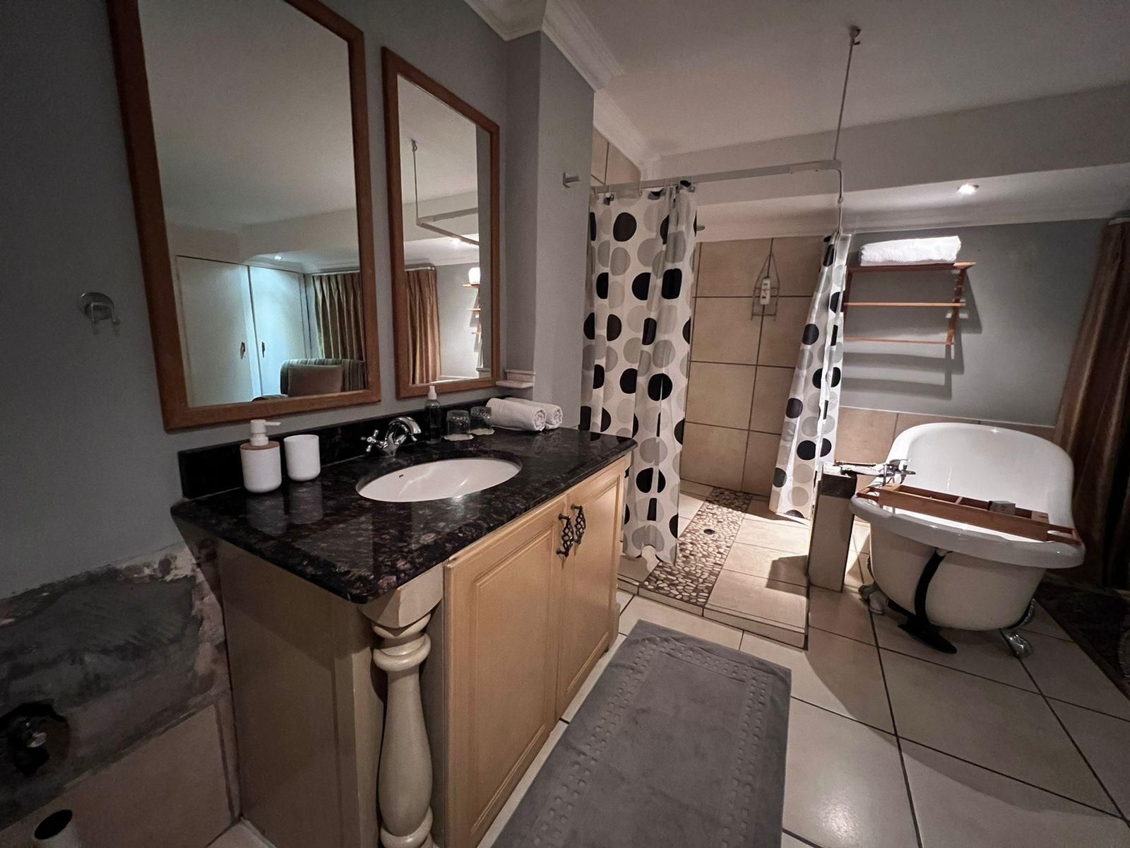 Junior Suite with King Bed