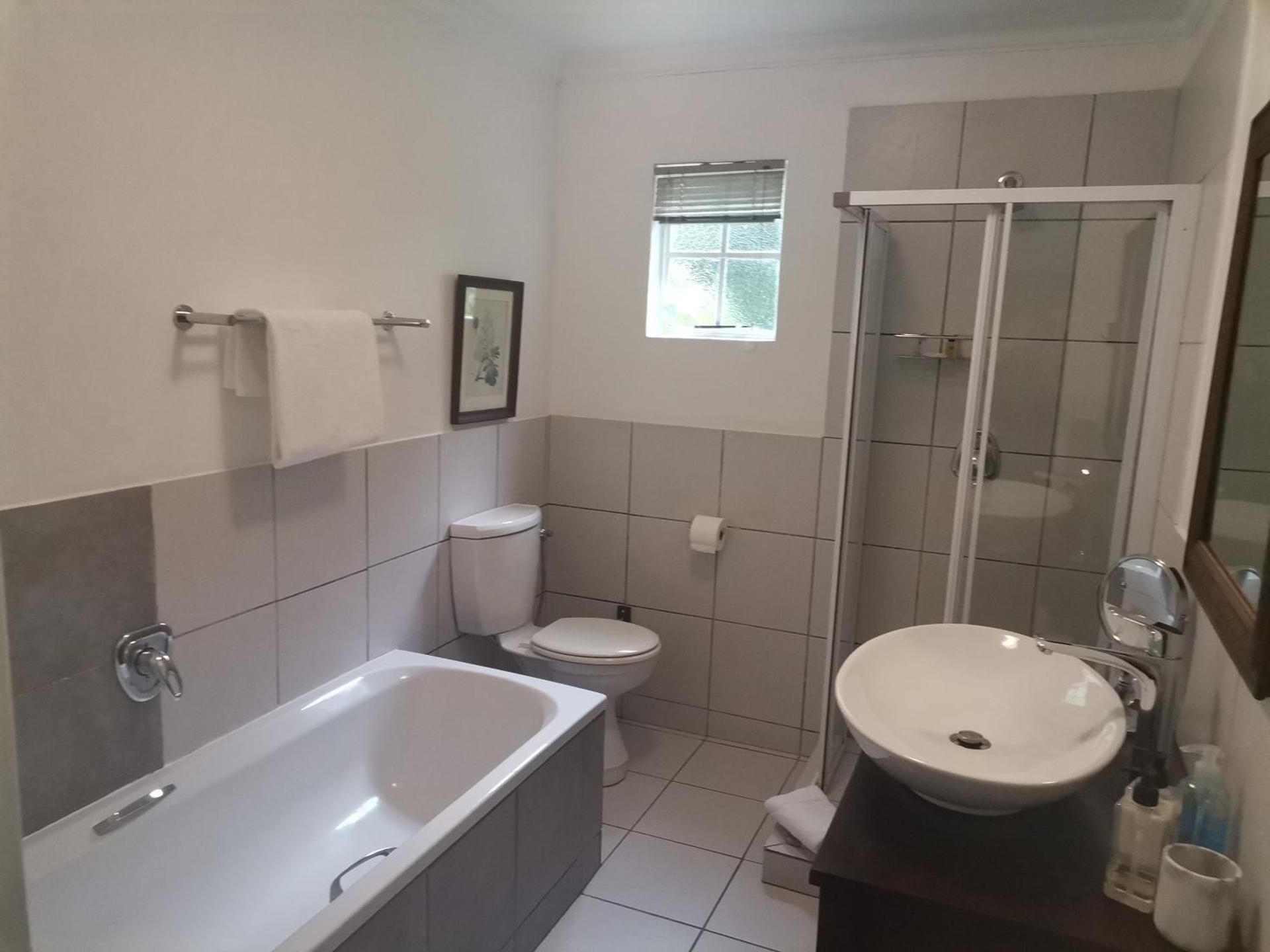 Deluxe Double or Twin Room with Garden View