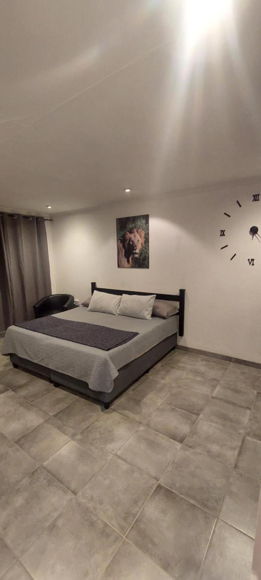 King Room with Garden View