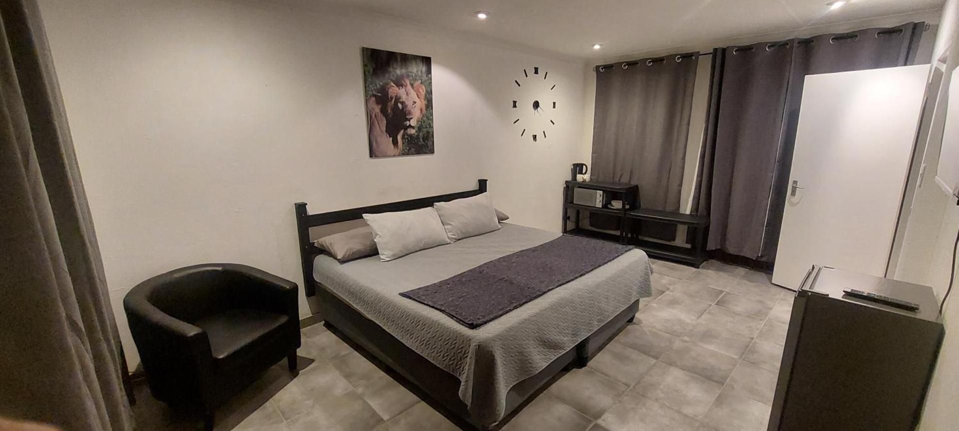 King Room with Garden View