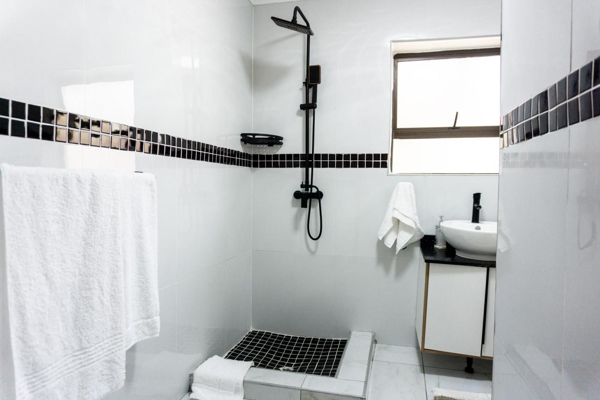 Deluxe Double Room with Shower