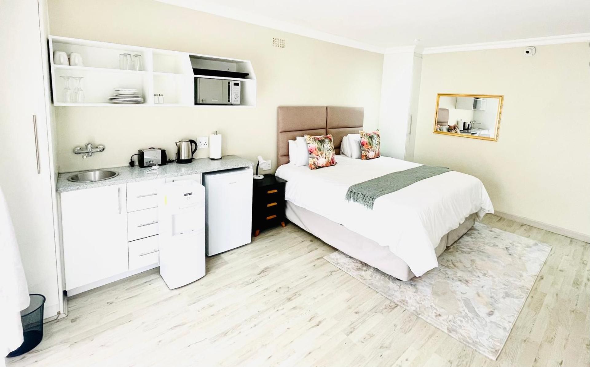 Superior Queen Room