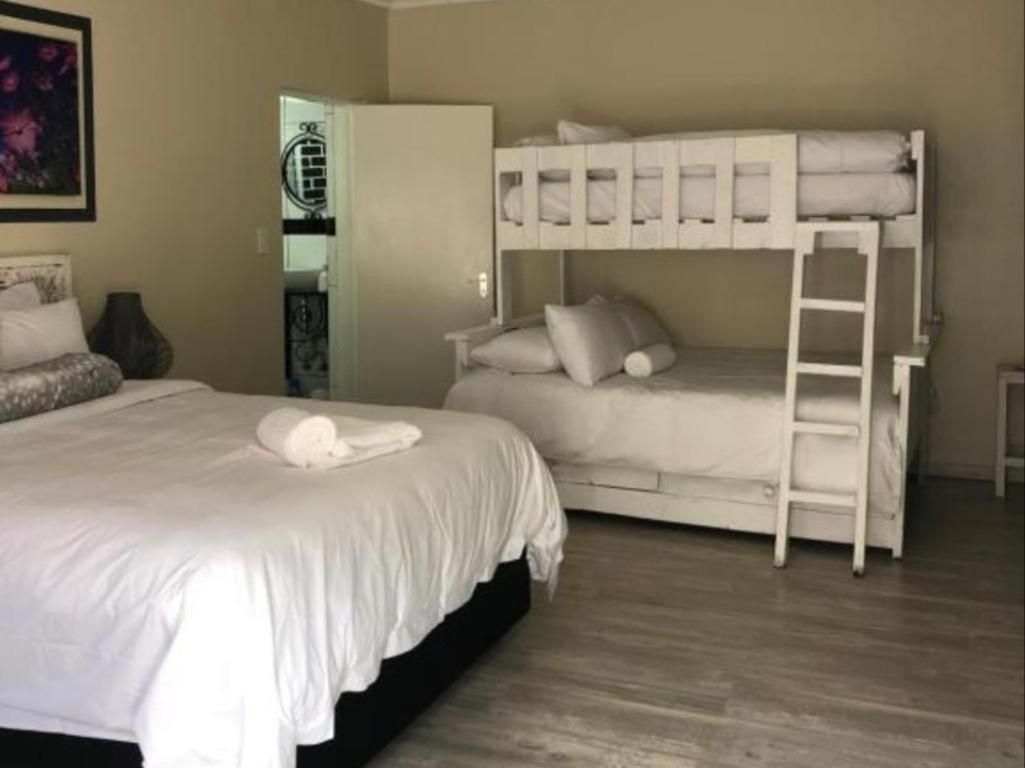 Economy Family Room