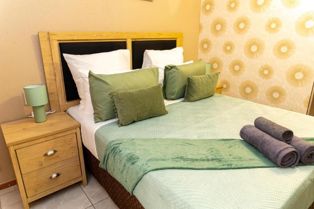 Deluxe Family Suite