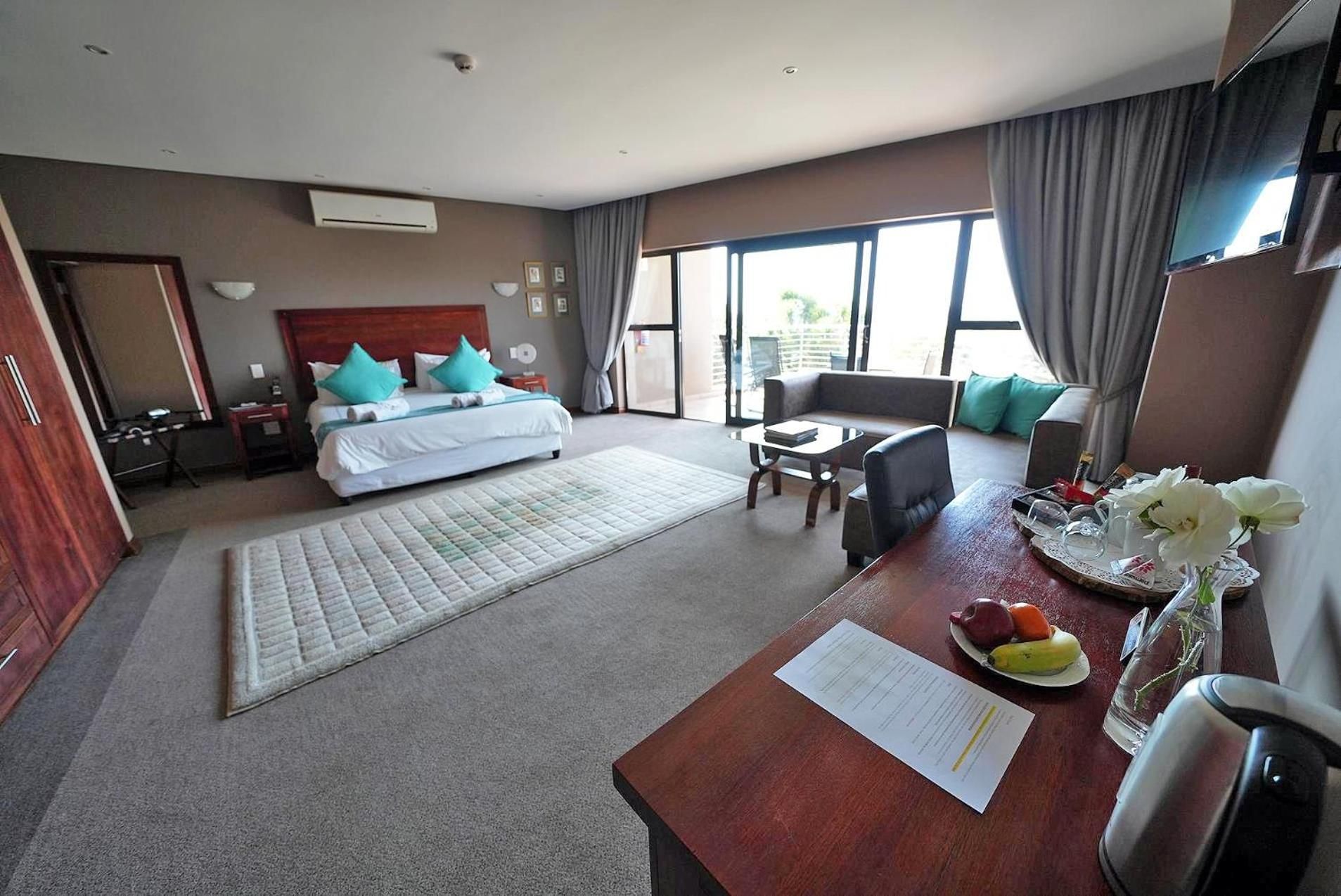 Over The Moon Guesthouse Deluxe Double or Twin Room with Balcony
