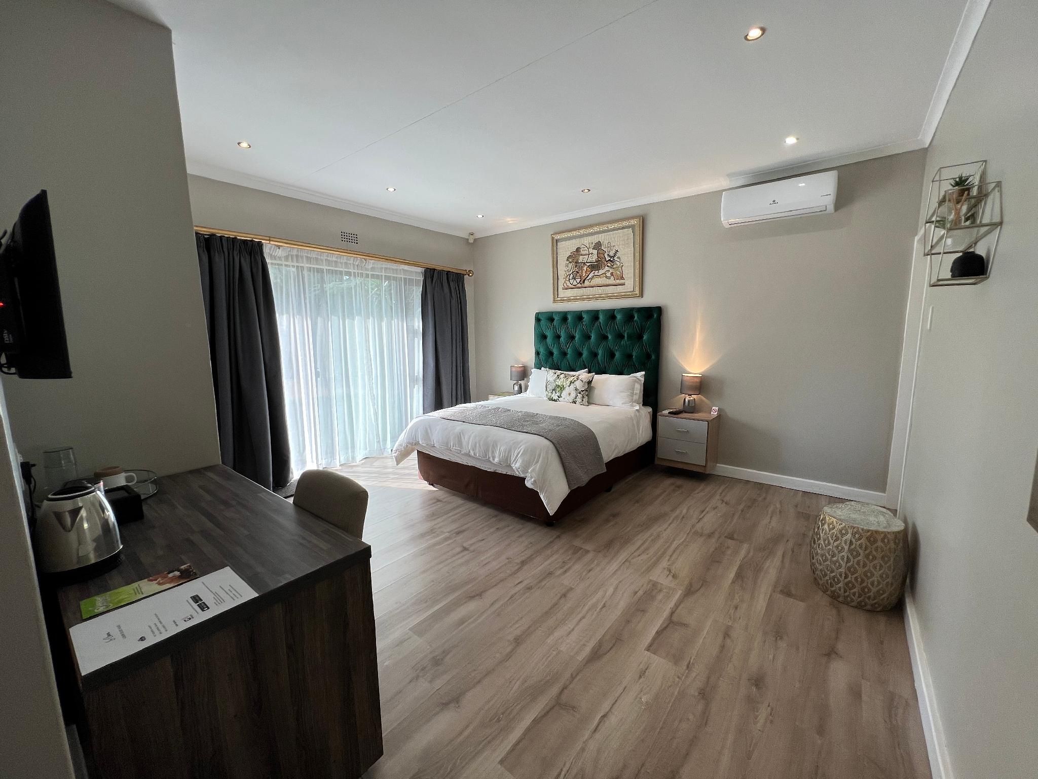 Superior Classic Room