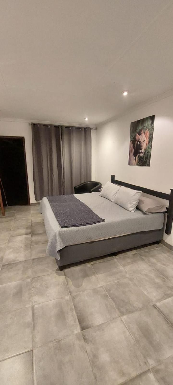 Deluxe Double Room with Shower