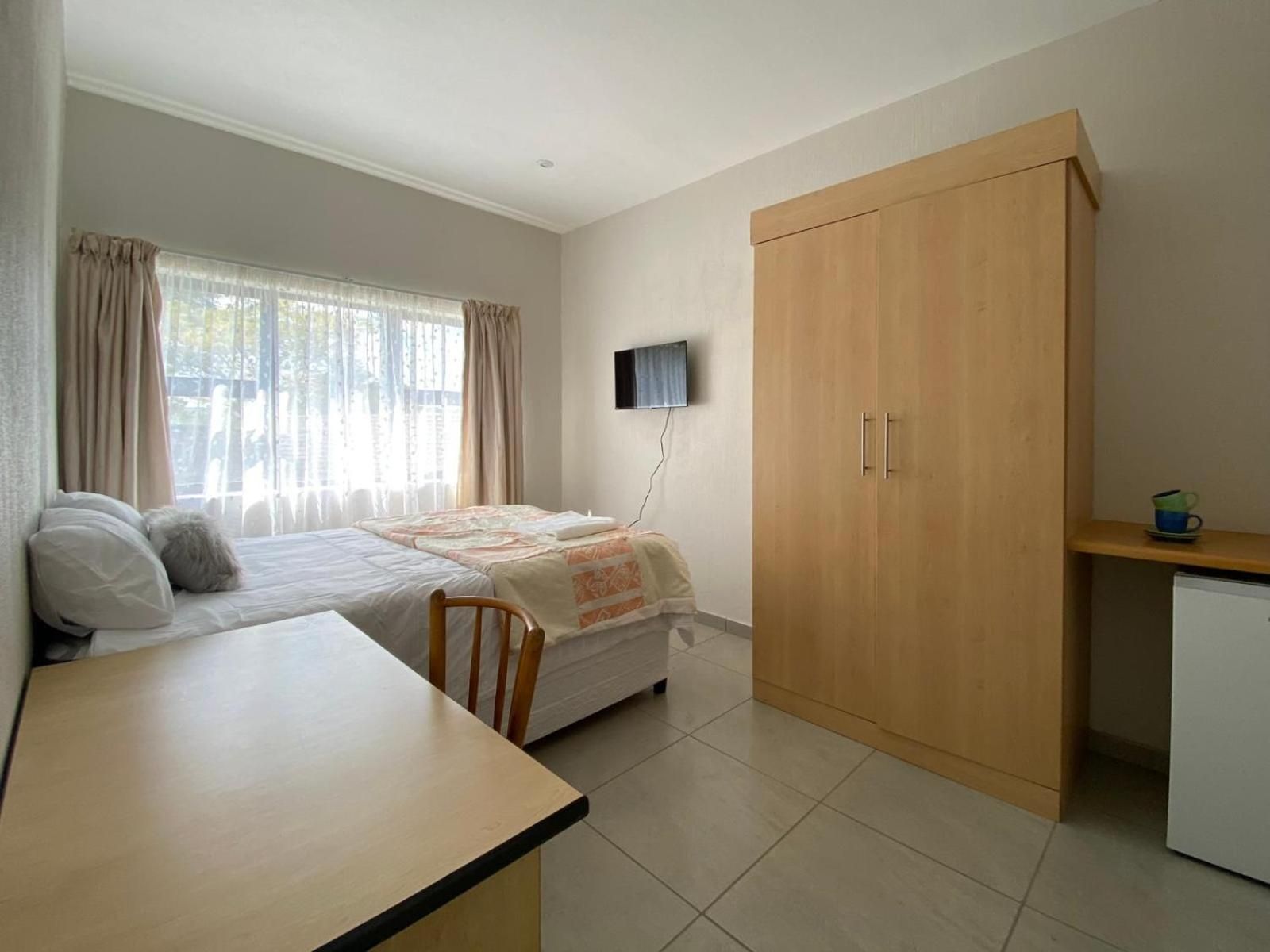 Standard Suite