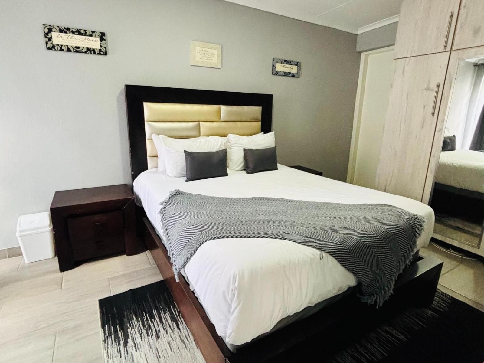 Executive Queen Room