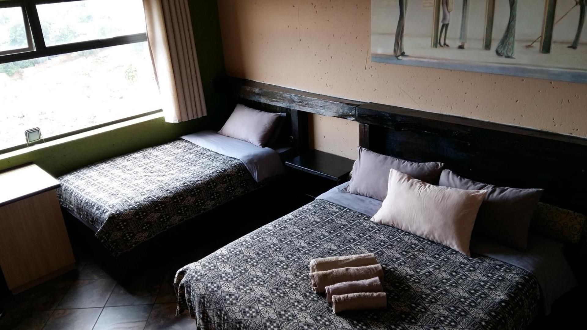 Triple Room with Mountain View