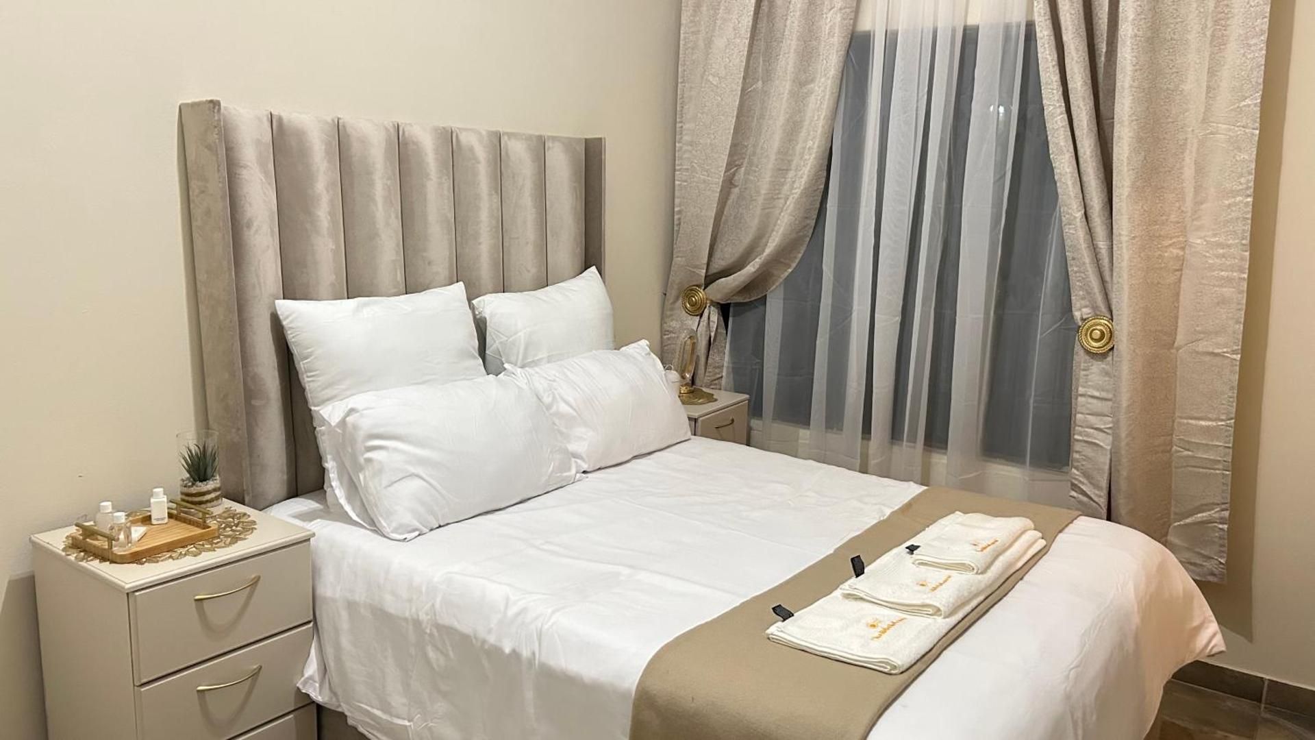 Deluxe Double Room with Shower