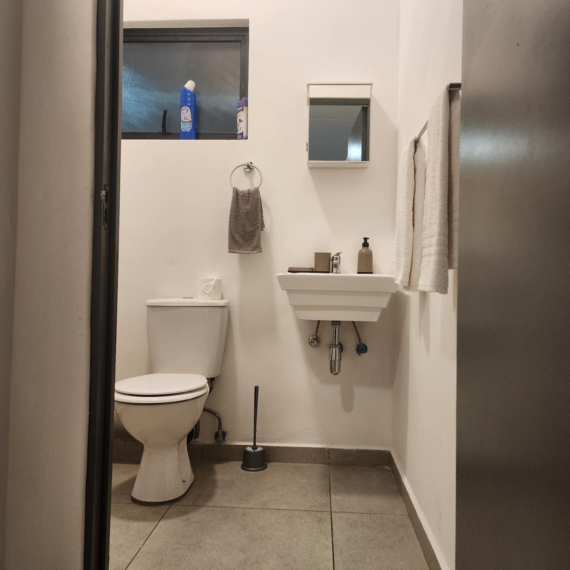 Double Room with Private Bathroom