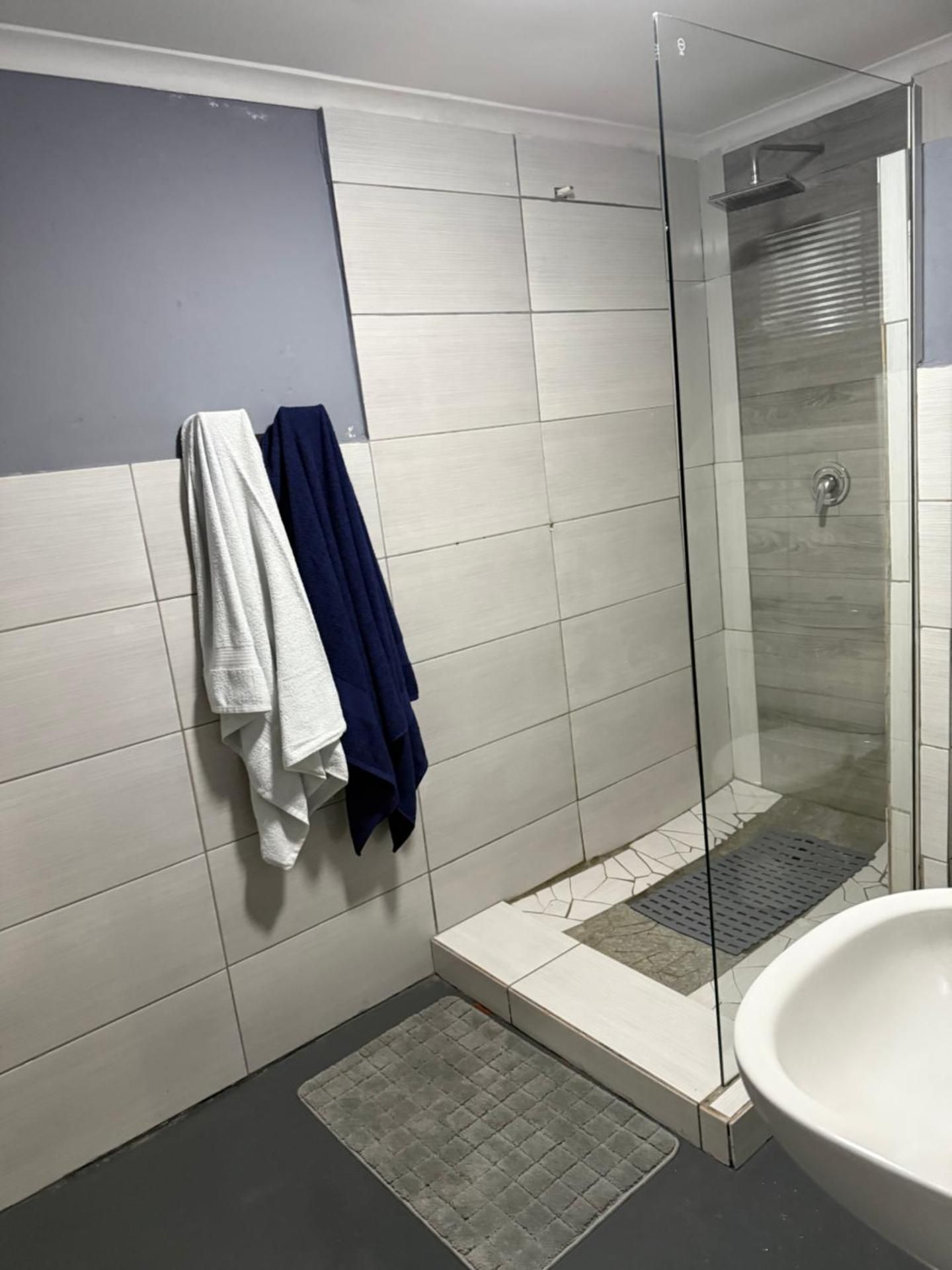Deluxe Double Room with Shower