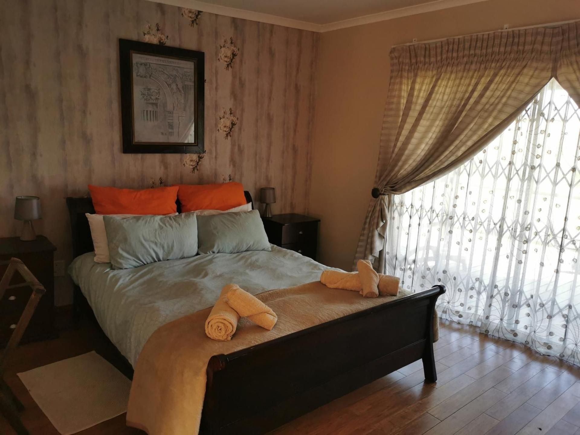 Queen Room with Balcony
