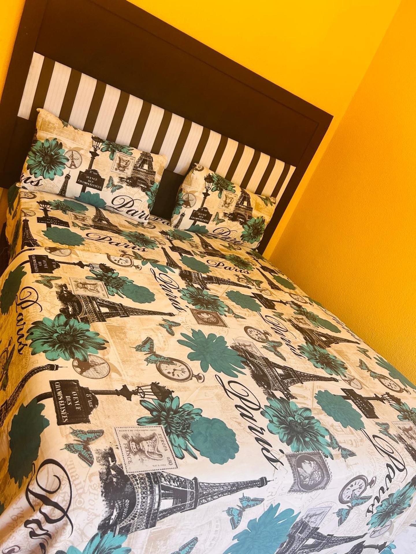 Double Room with Shared Bathroom