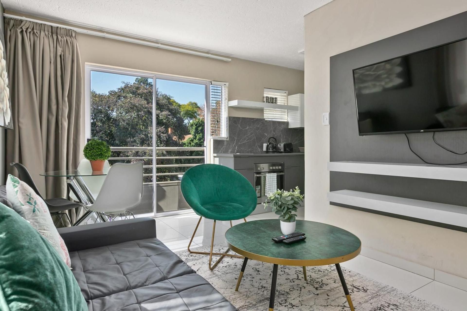 Superior Apartment