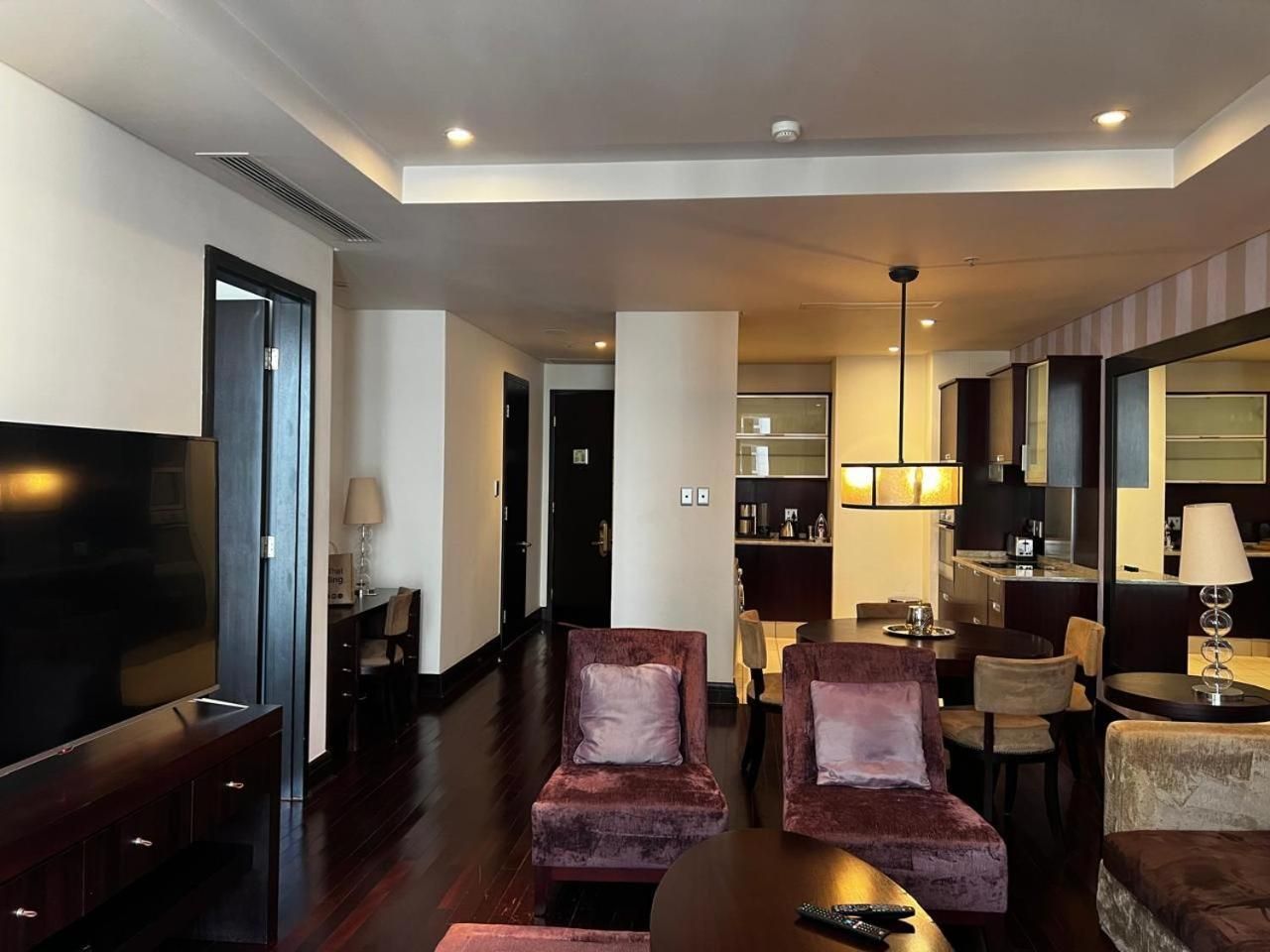 Apartment with City View