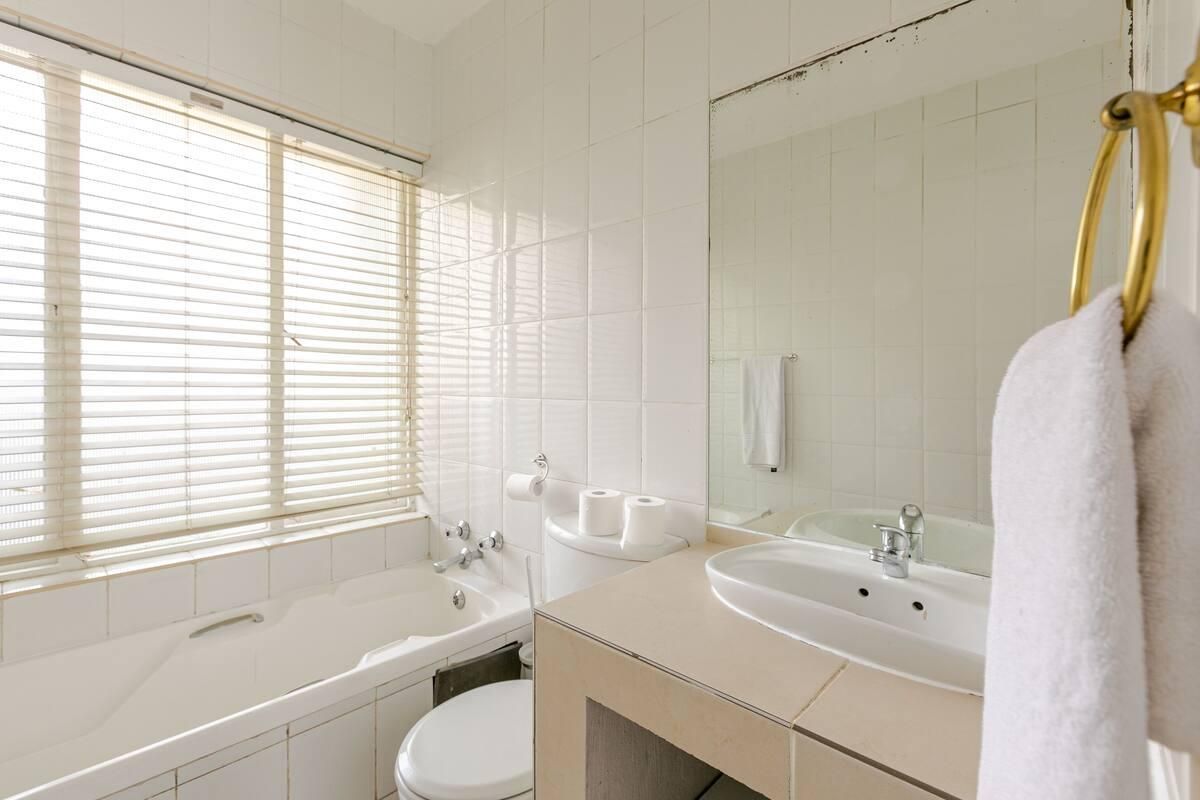  Deluxe Twin Room Type A