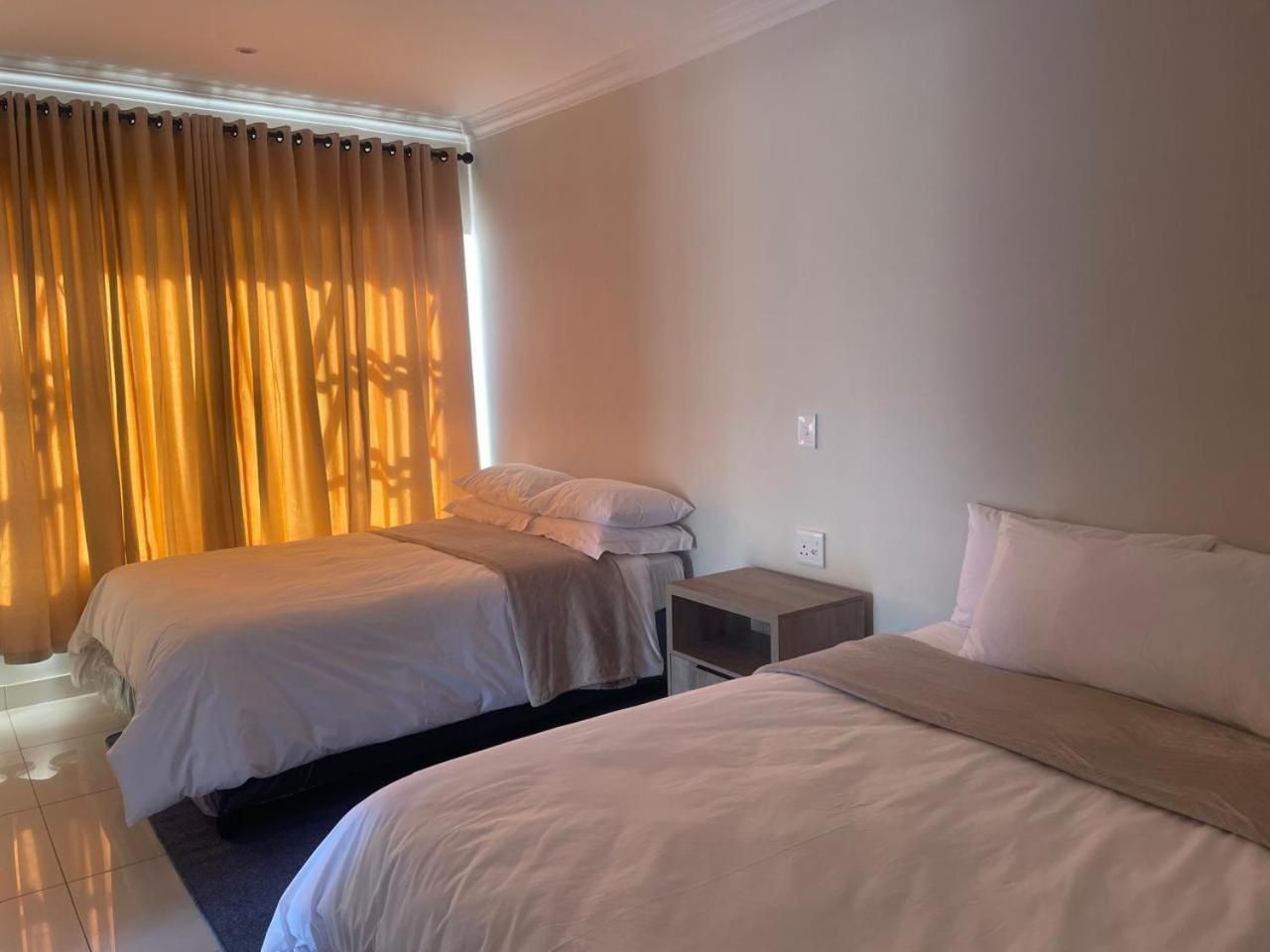 Deluxe Family Suite