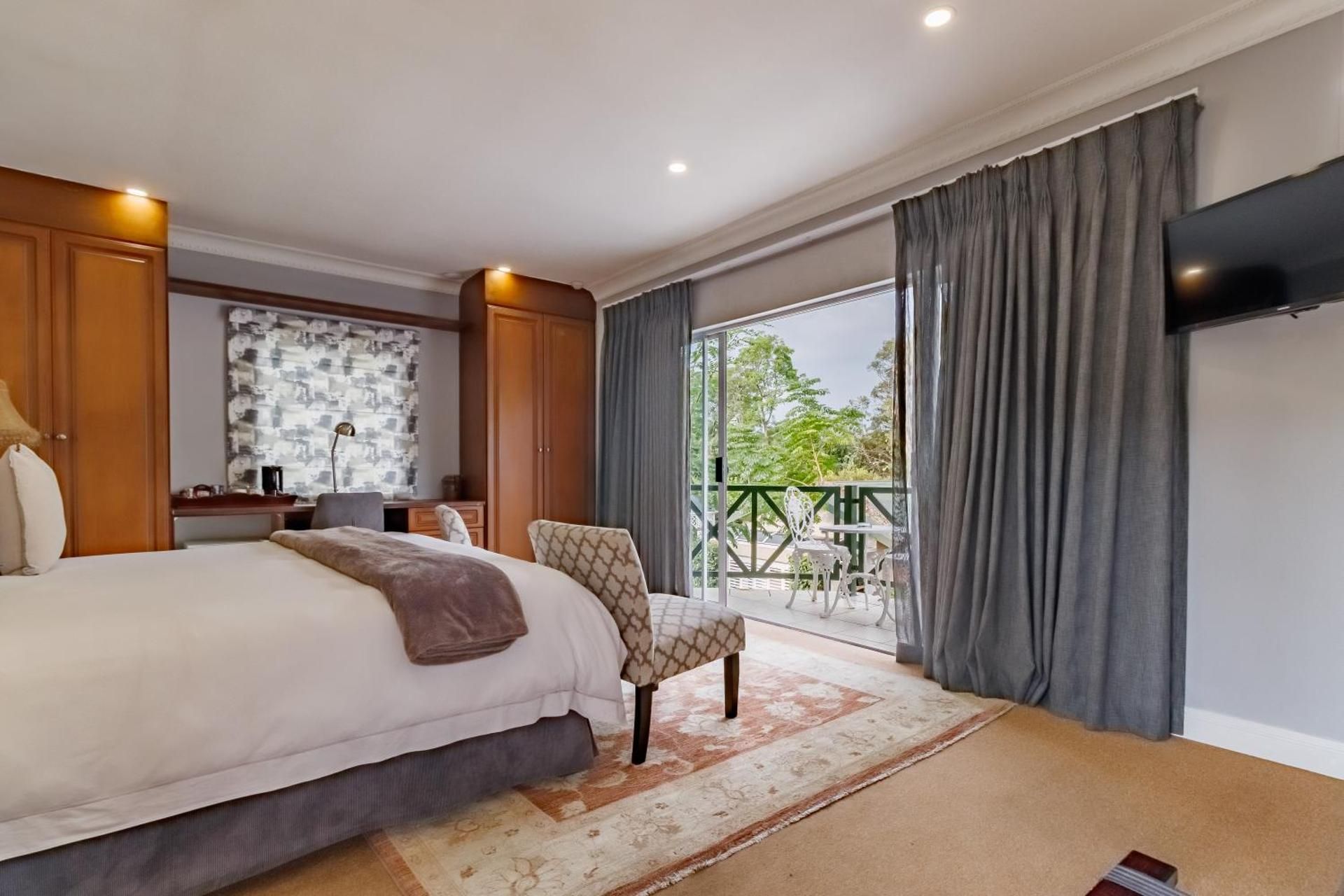 King Room with Balcony
