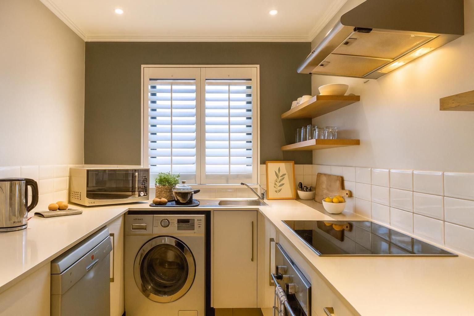 Three Bedroom Apartment