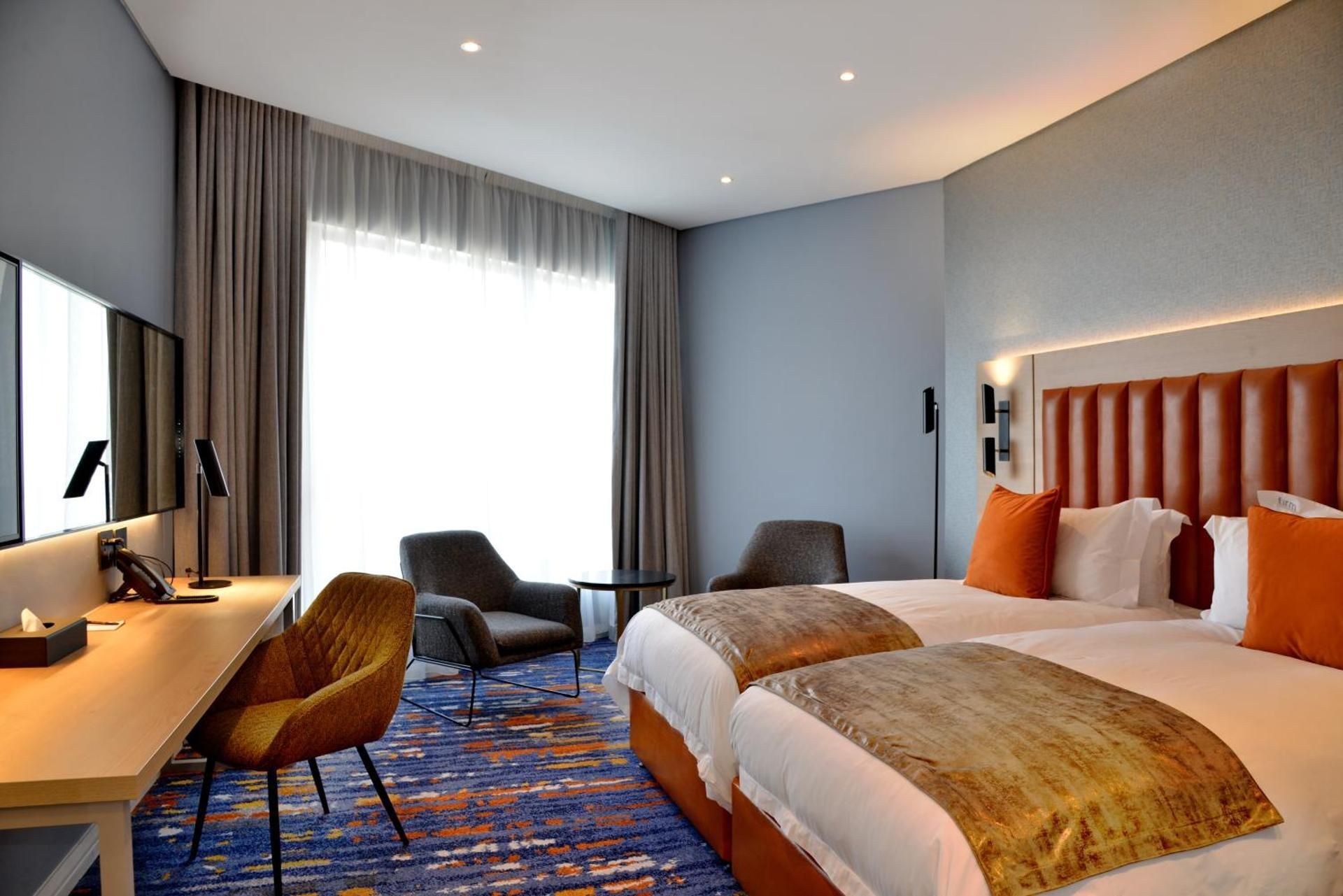 @Sandton Hotel Standard Twin Room 2