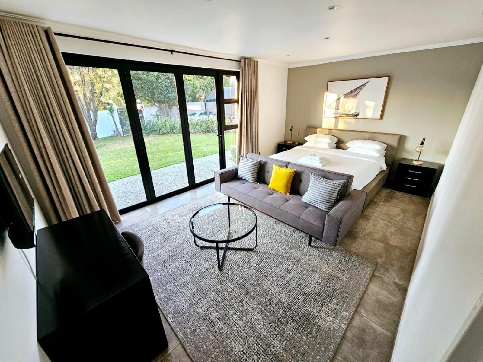 Comfort King Room