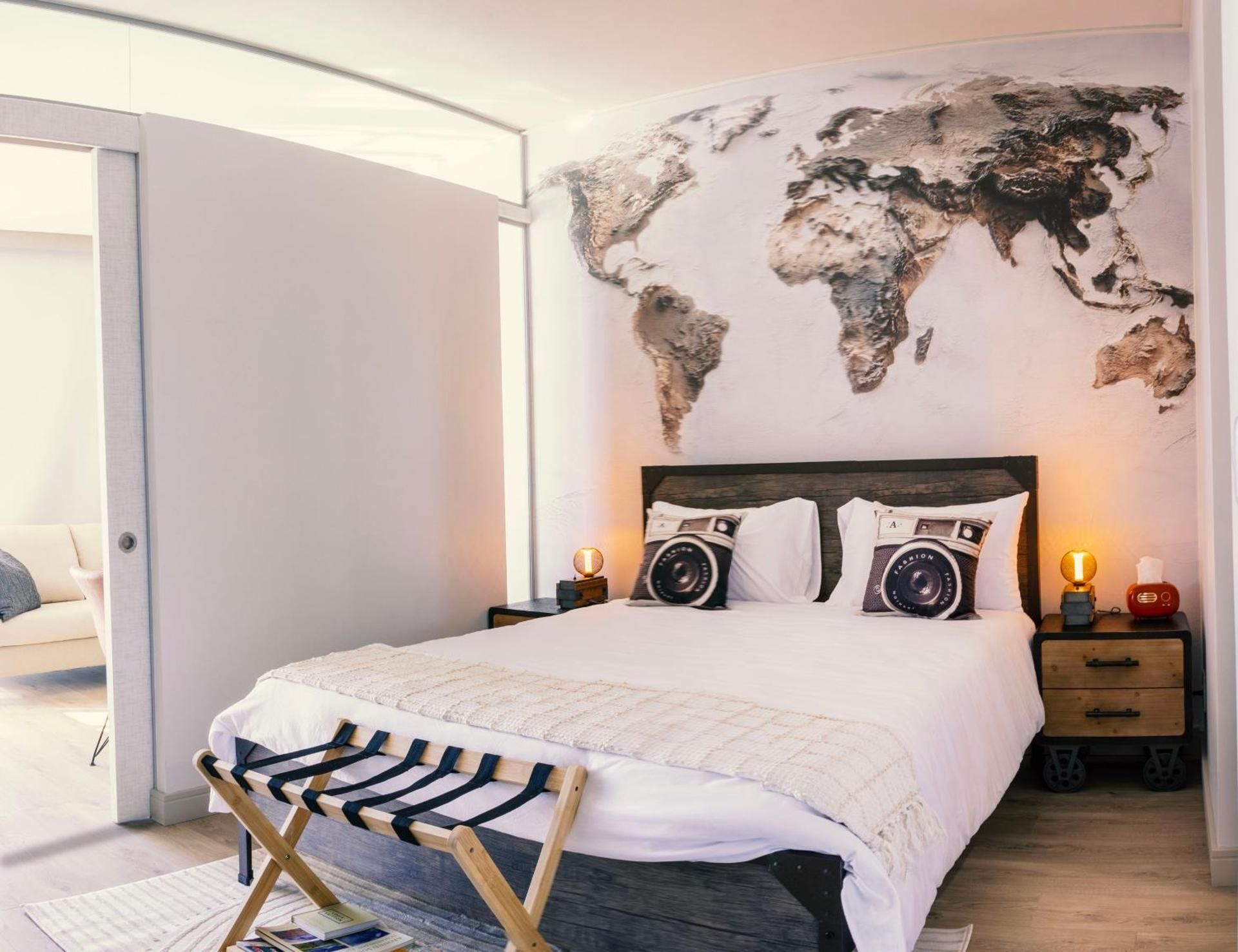Deluxe One-Bedroom Apartment with City View
