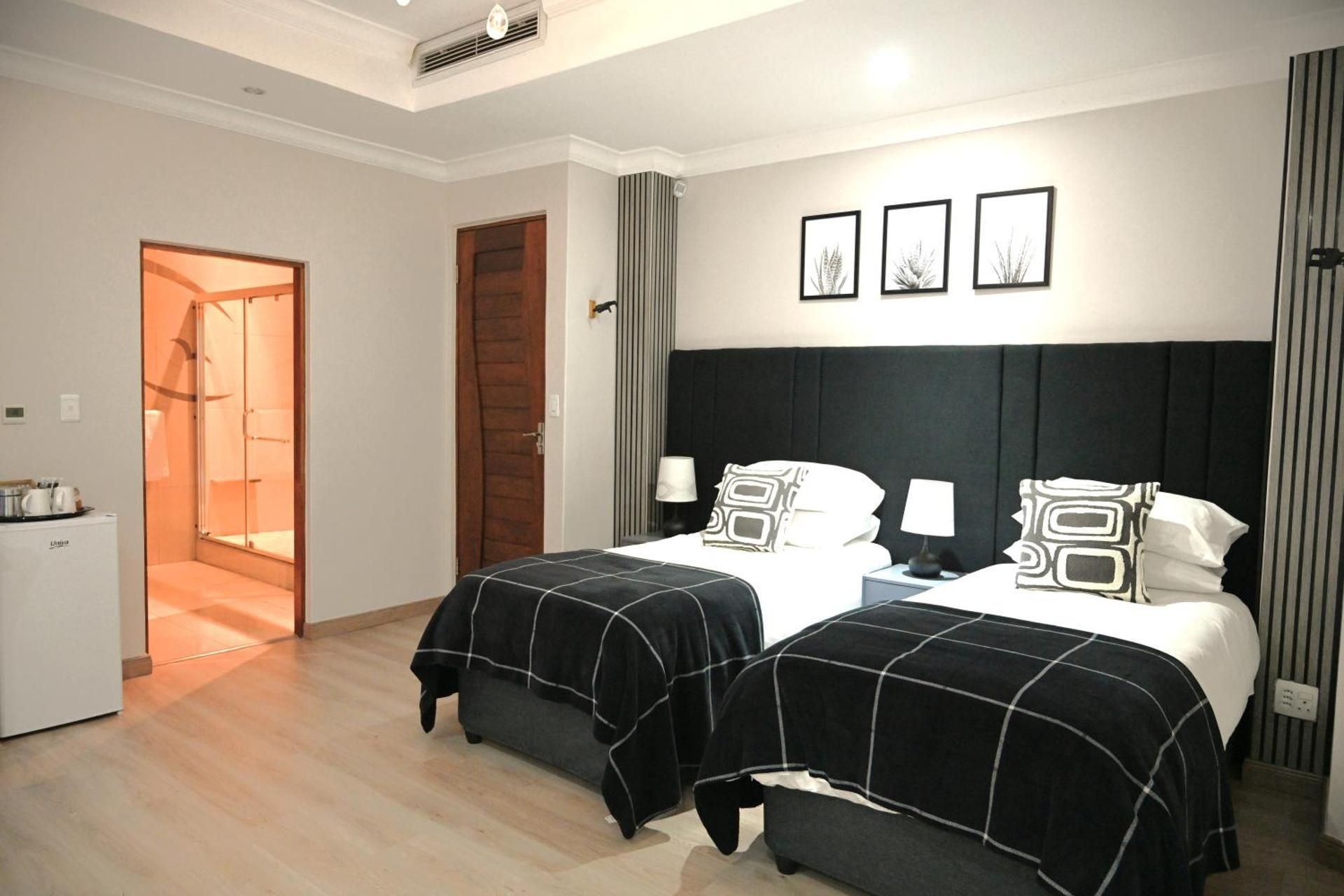 Superior King Suite