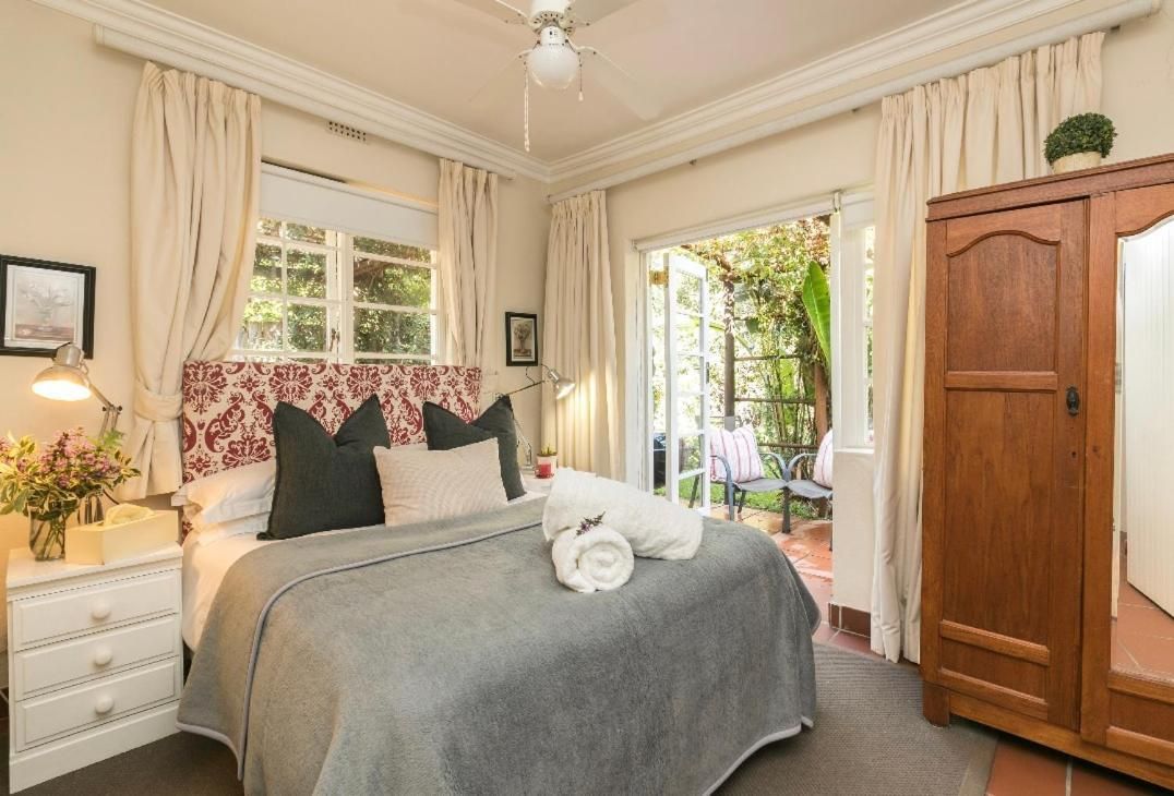 Deluxe Double Room with Extra Bed