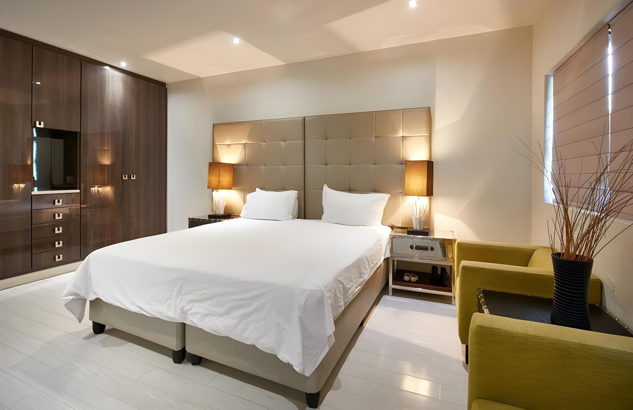 4-Bedroom Apartment