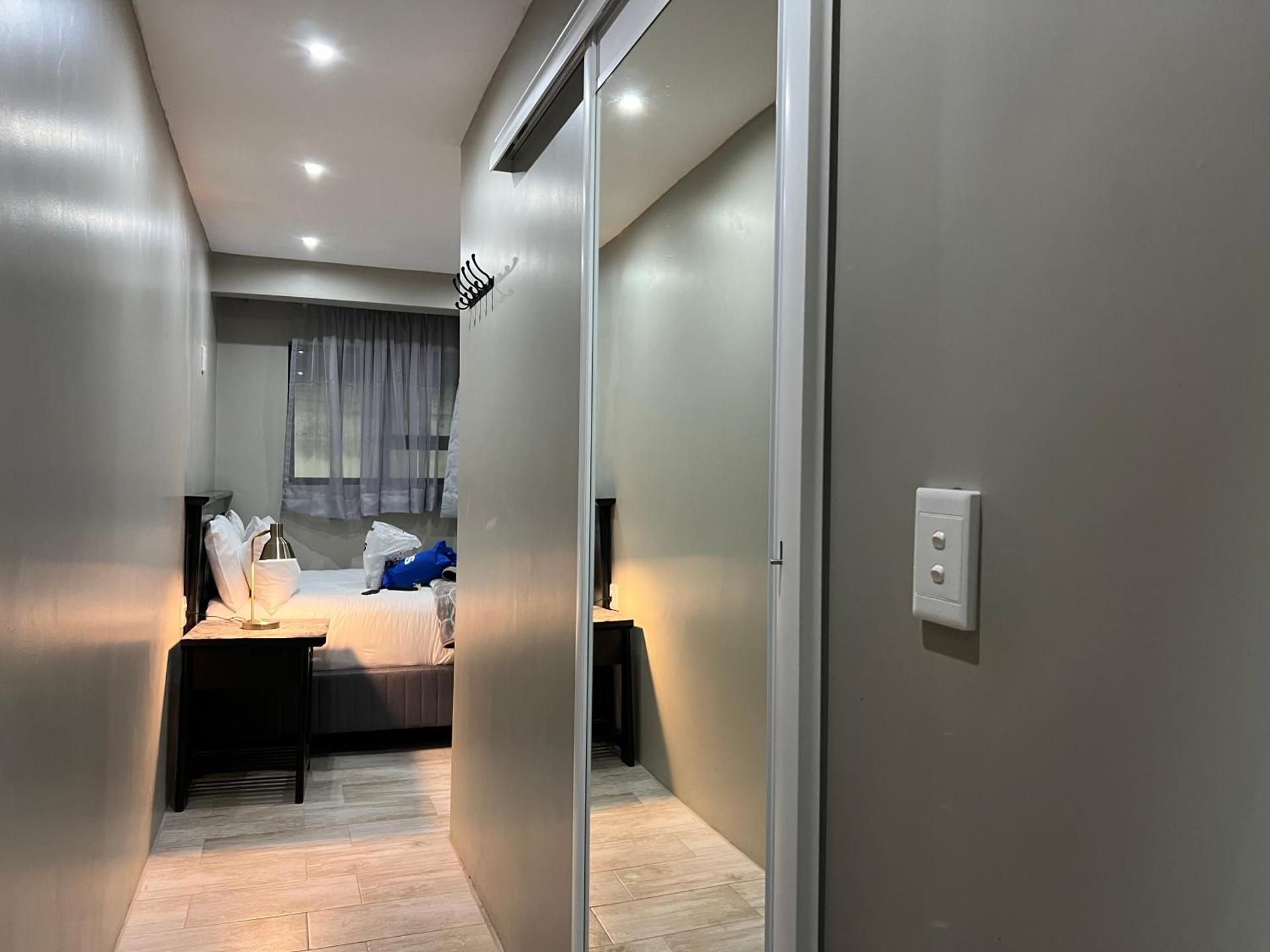 Small Single Room