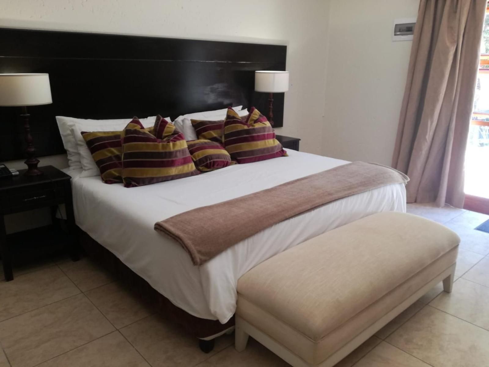 Queen Suite