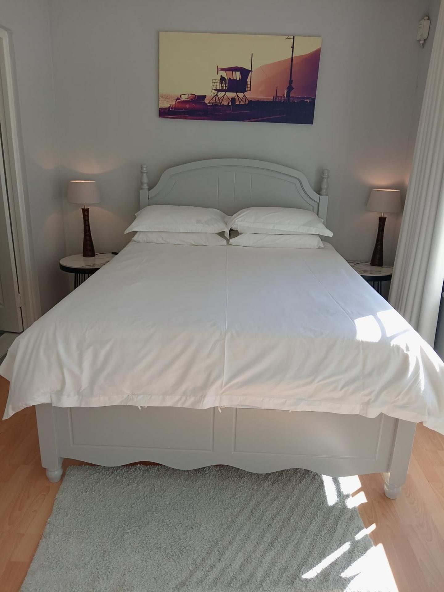 Queen Room with Garden View