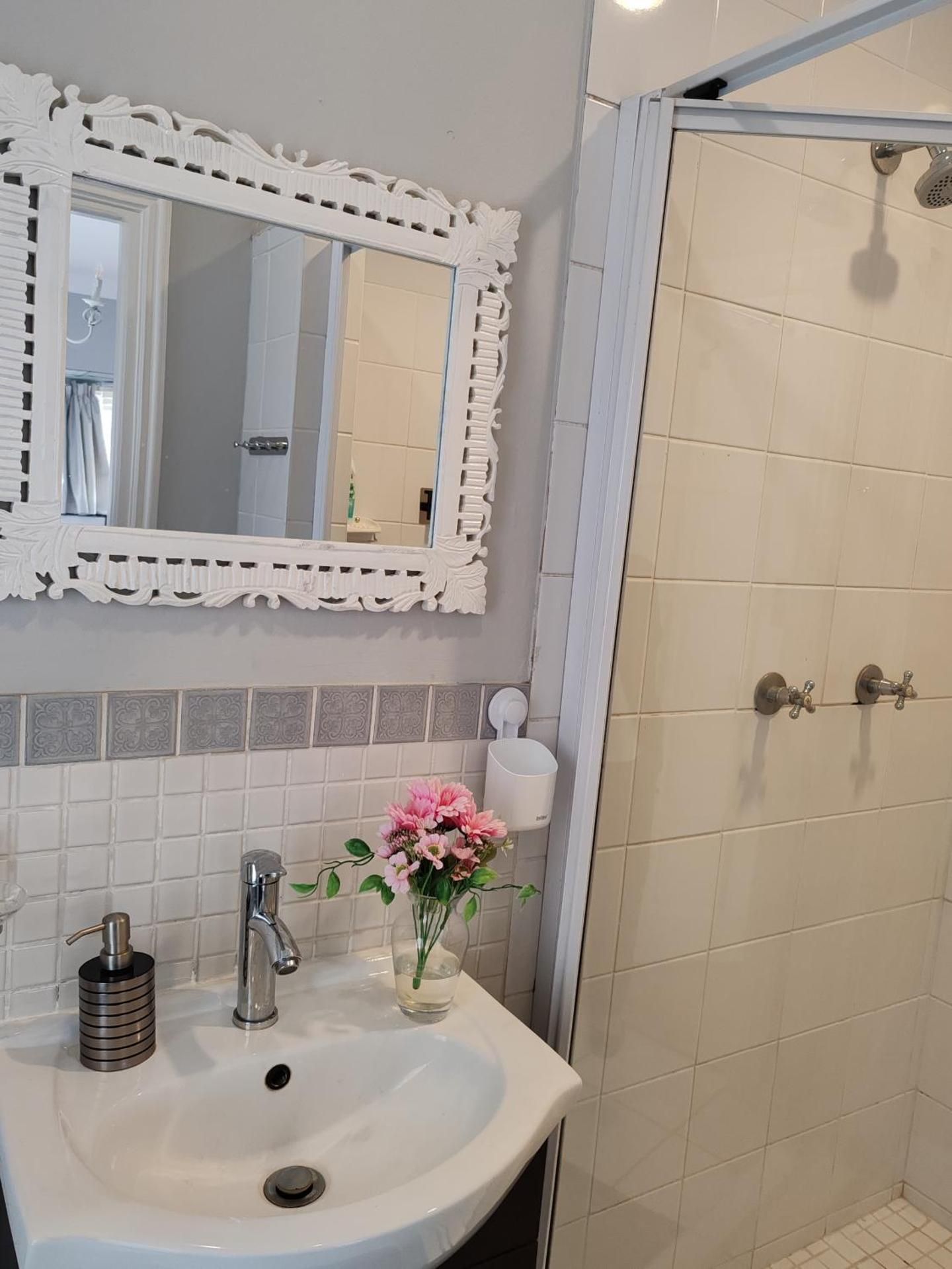 Sandton Spring Rivonia Double Room with Garden View 2