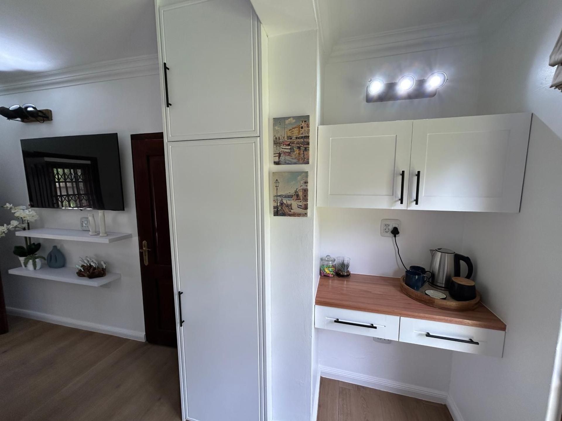 The Bryanston Boutique Superior Queen Room 3