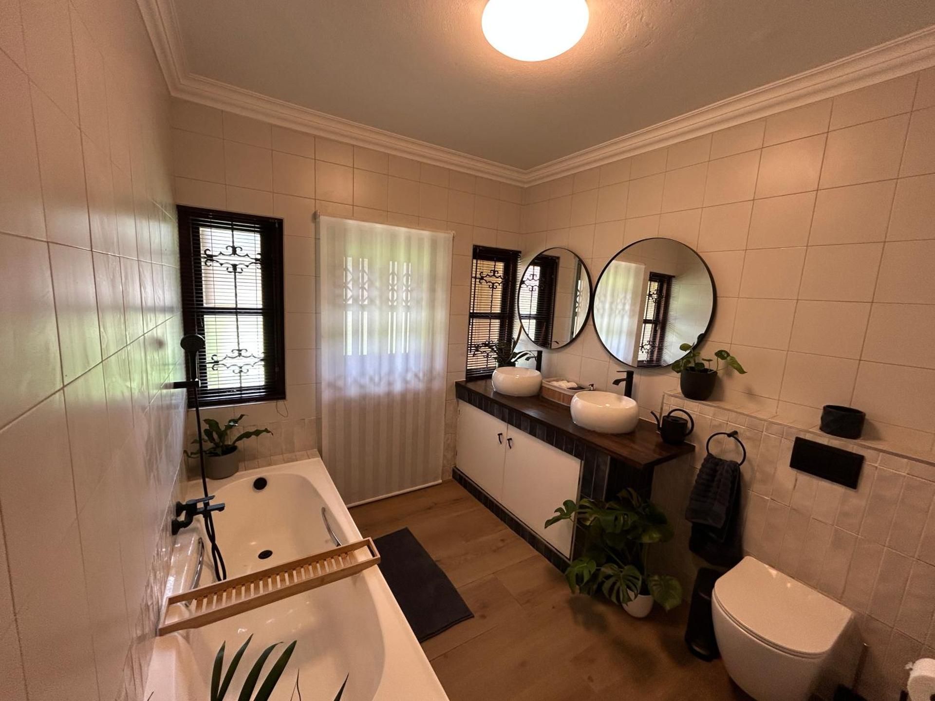 The Bryanston Boutique Superior Queen Room 2