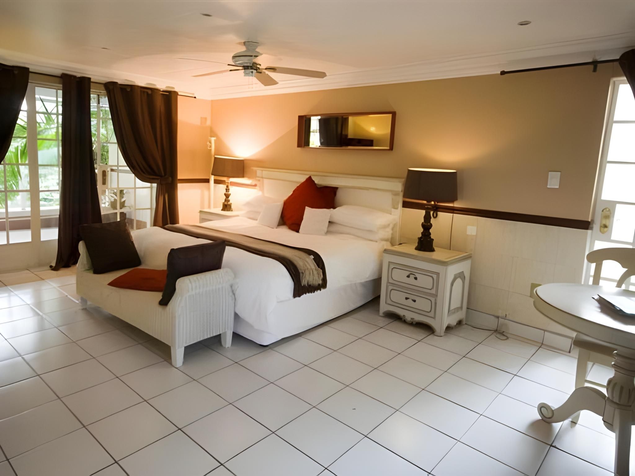 Self Catering Chalets