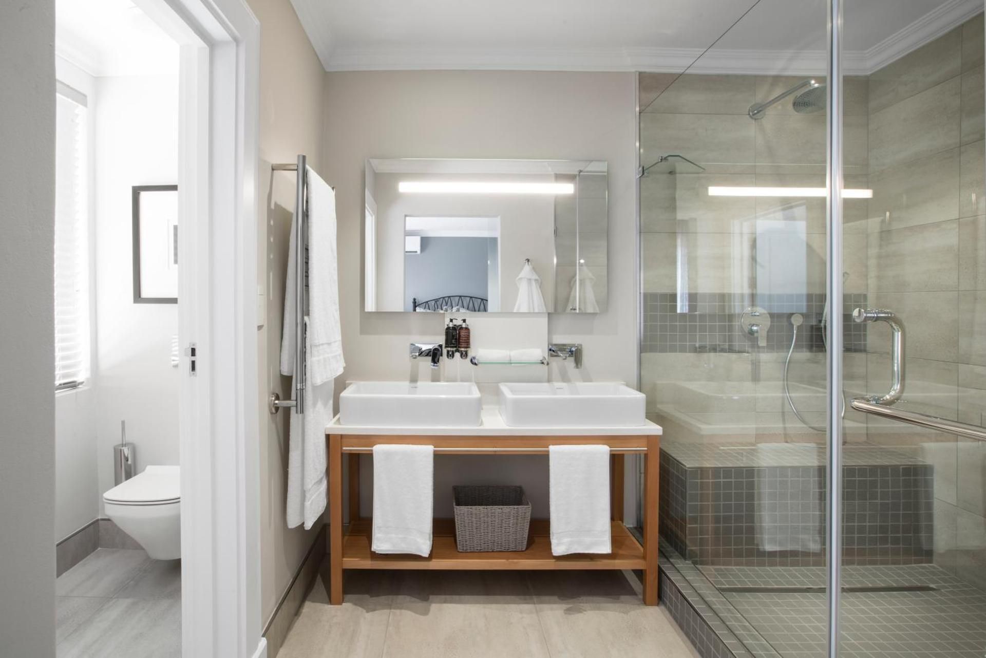 Studio Stay on Sixty6 One-Bedroom Deluxe Apartment 2