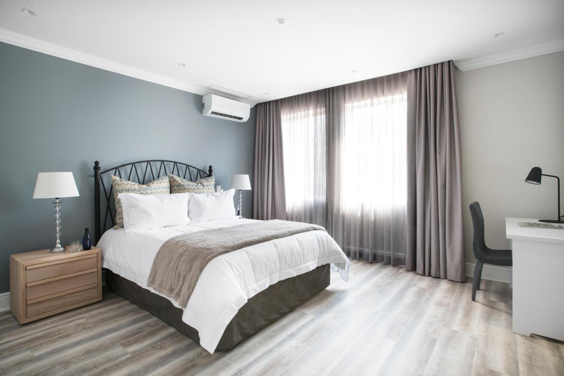 Studio Stay on Sixty6 One-Bedroom Deluxe Apartment